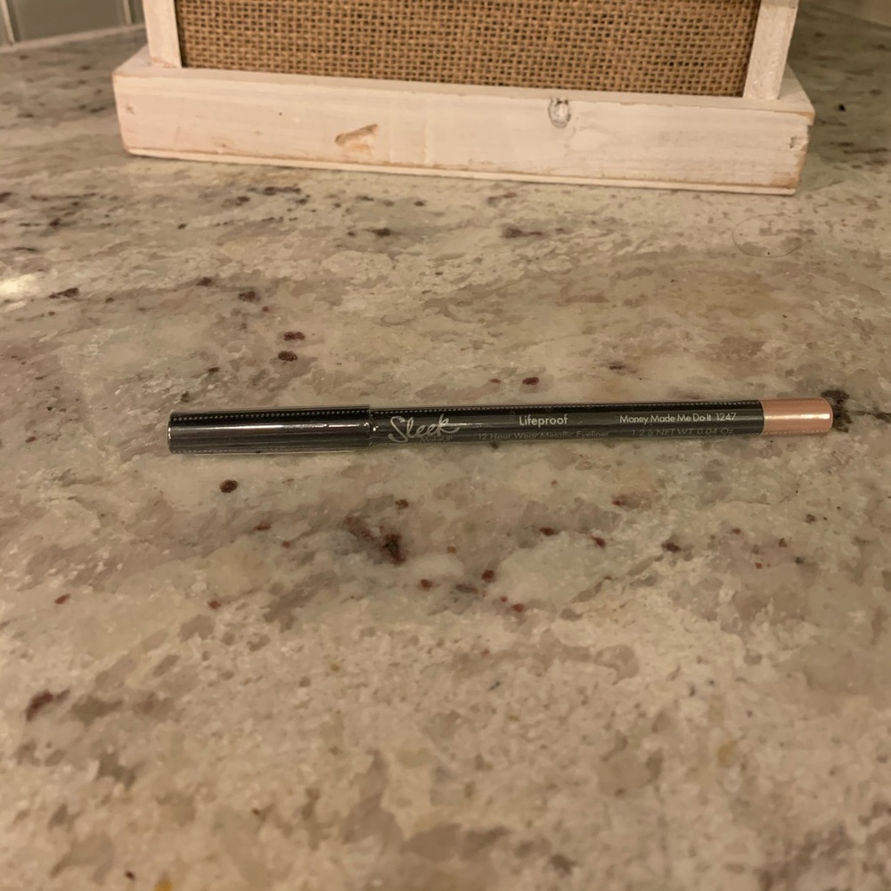 Sleek Makeup Metallic Waterproof Eyeliner